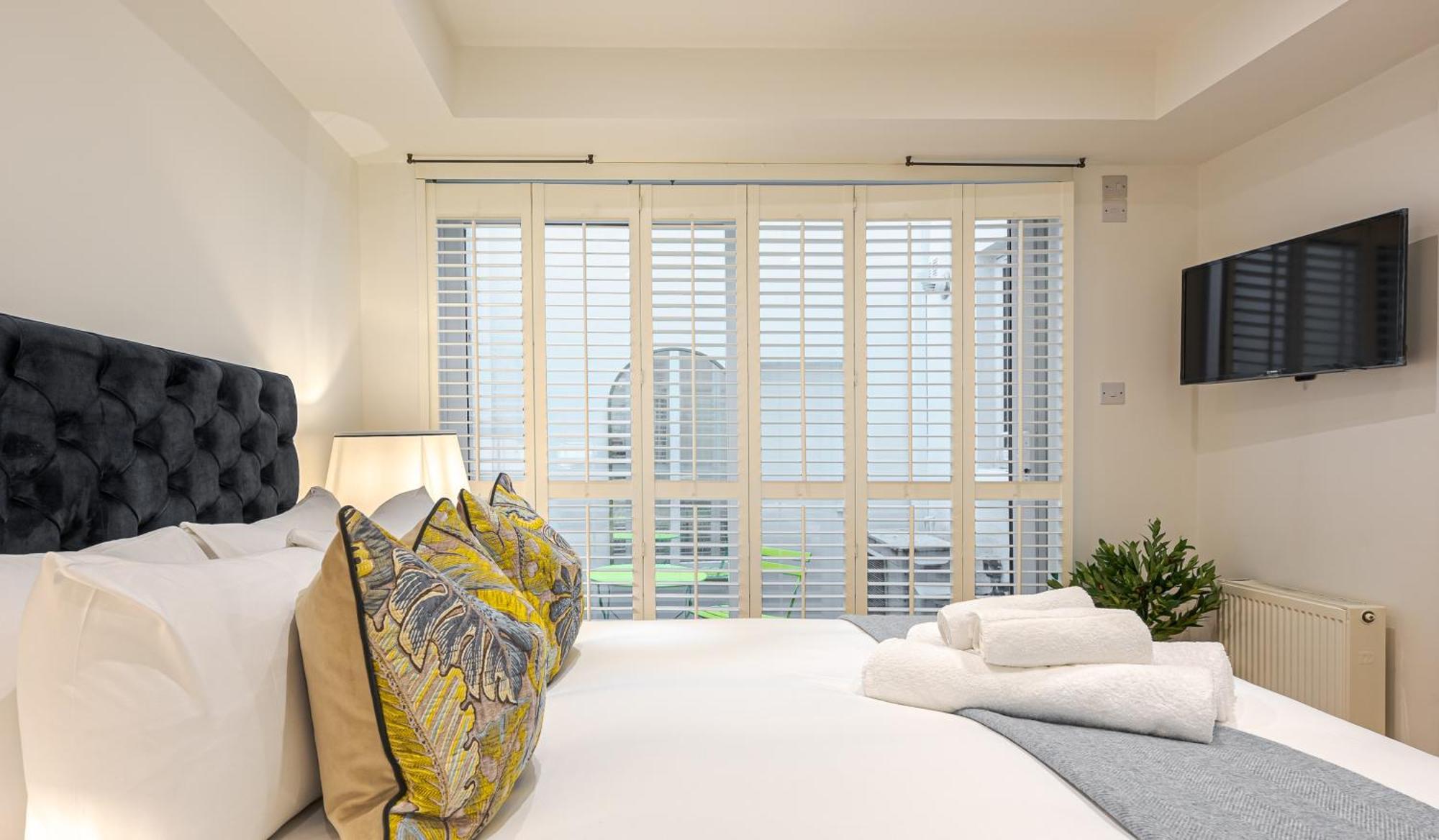 Chic Belgravia Hideaway With Private Patio 10 Mins To Harrods Londres Extérieur photo